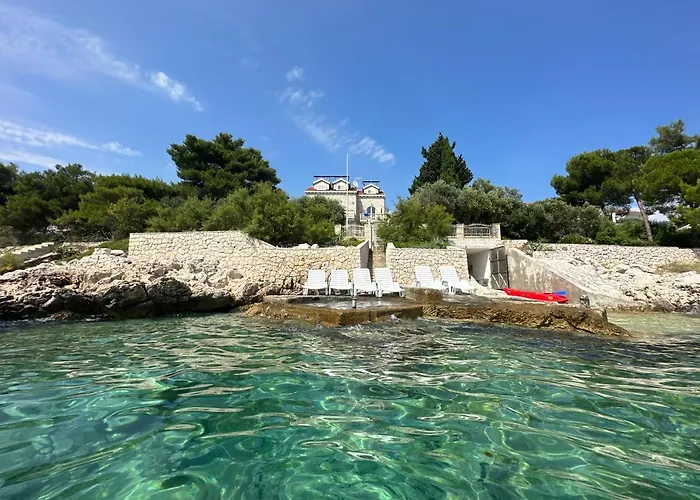 Luxury Seaside Villa With Indoor Pool, Sauna, Padle Boards, Canoe And Mediterranean Garden - Miolin Beach House