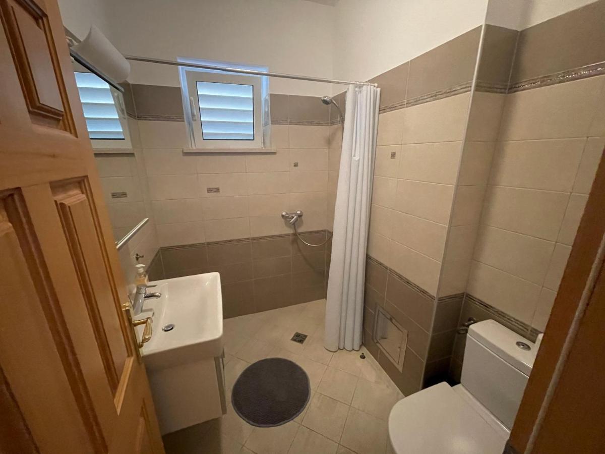 Luxury Seaside With Indoor Pool, Sauna, Padle Boards, Canoe And Mediterranean Garden - Miolin House Villa