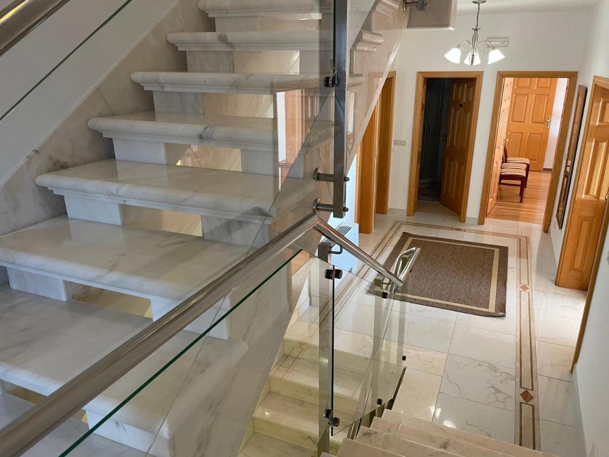 Luxury Seaside With Indoor Pool, Sauna, Padle Boards, Canoe And Mediterranean Garden - Miolin House Villa