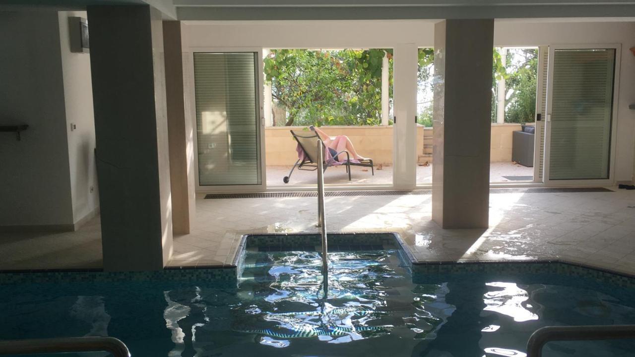 Luxury Seaside With Indoor Pool, Sauna, Padle Boards, Canoe And Mediterranean Garden - Miolin House Villa Trogir