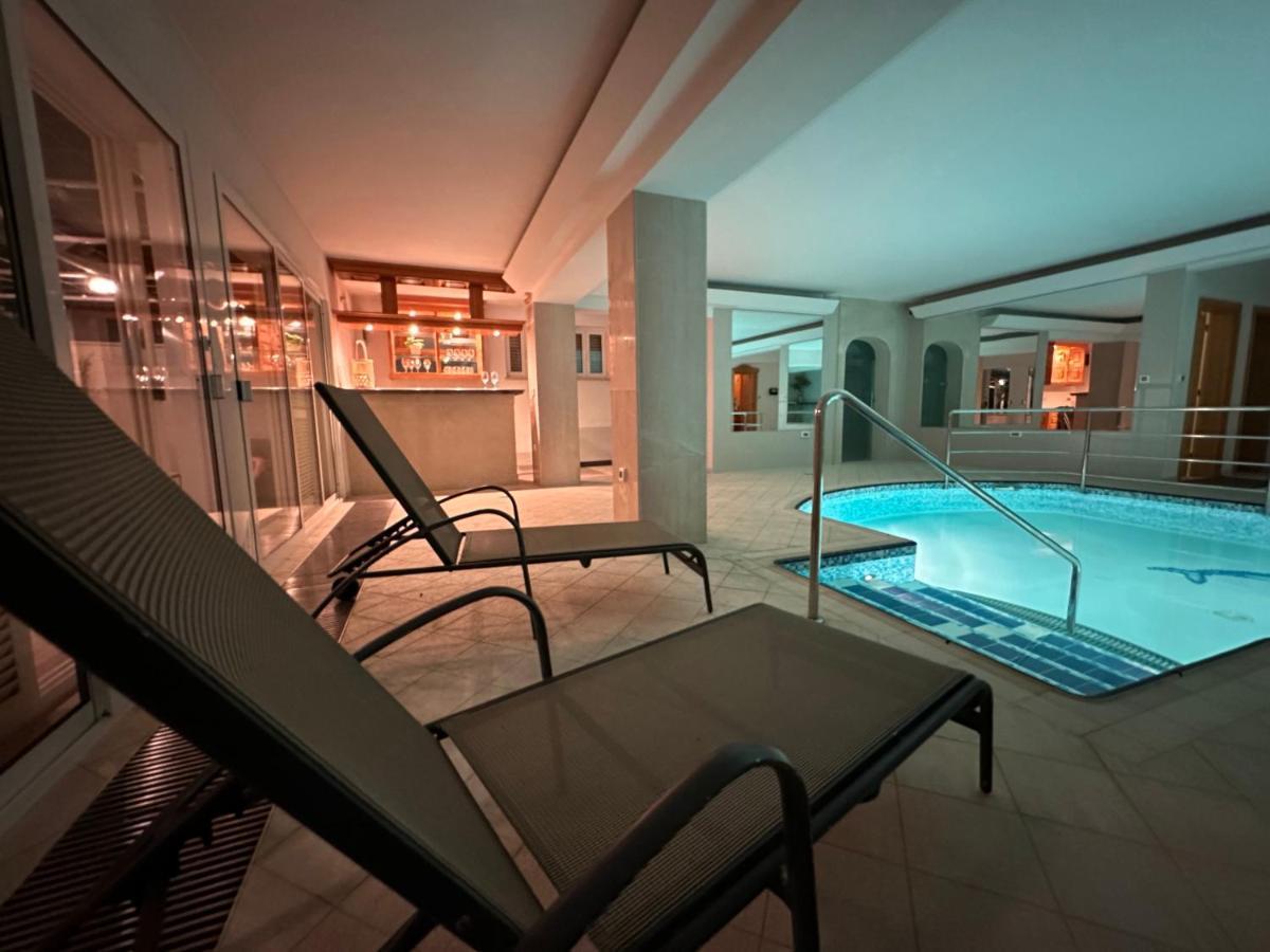 Villa Miolin House