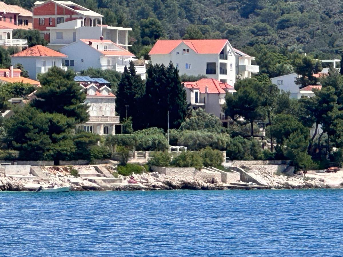 Luxury Seaside With Indoor Pool, Sauna, Padle Boards, Canoe And Mediterranean Garden - Miolin House *