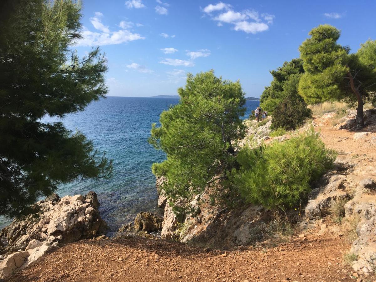 Villa Luxury Seaside With Indoor Pool, Sauna, Padle Boards, Canoe And Mediterranean Garden - Miolin House