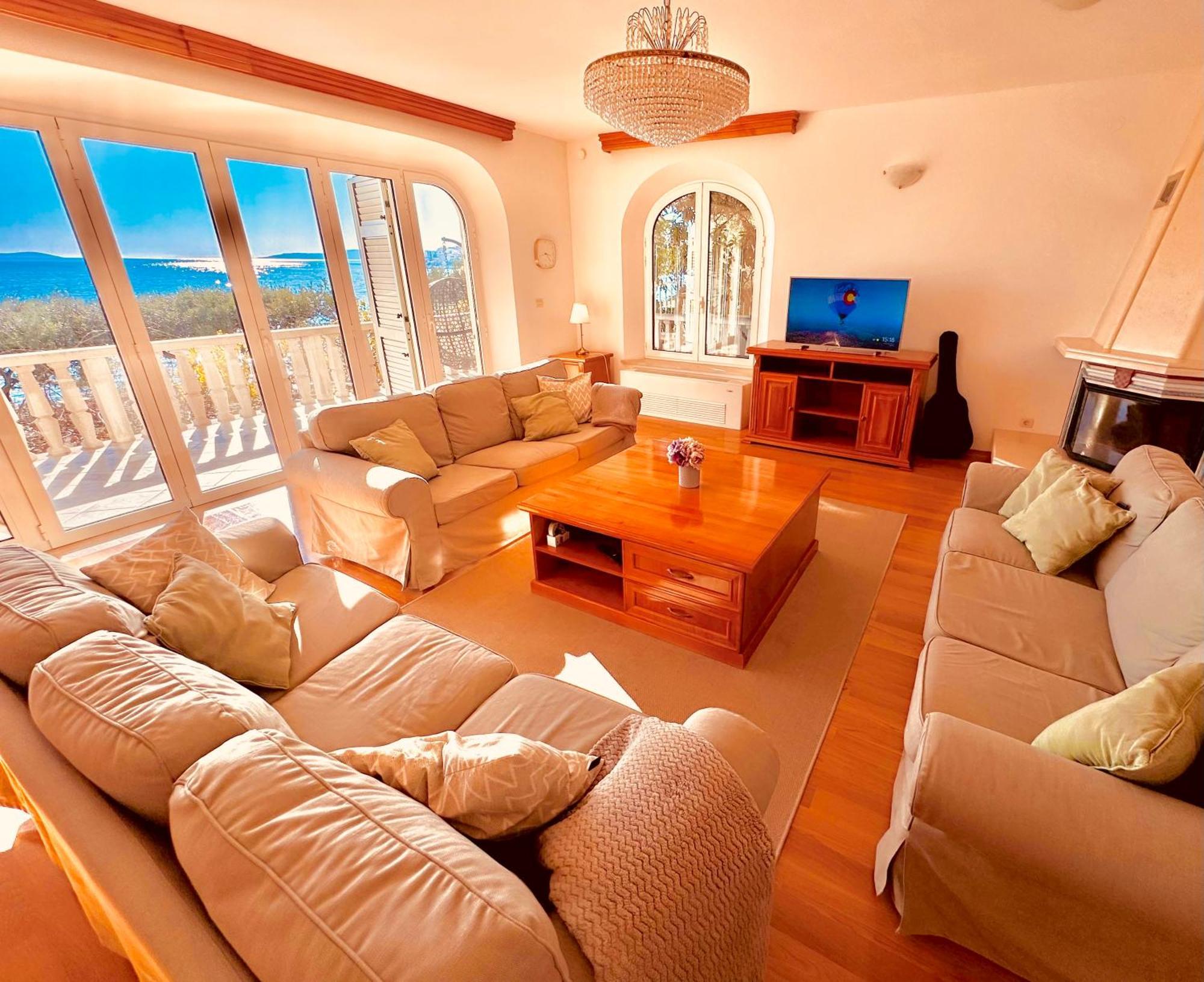 Luxury Seaside With Indoor Pool, Sauna, Padle Boards, Canoe And Mediterranean Garden - Miolin House *